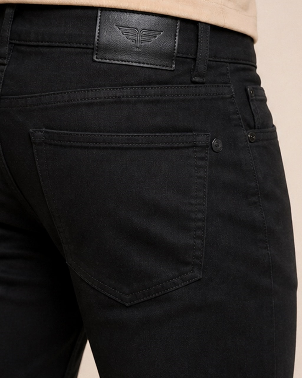 FlexFit Pure Black Denim Jeans – Ultimate Style Upgrade! detail view