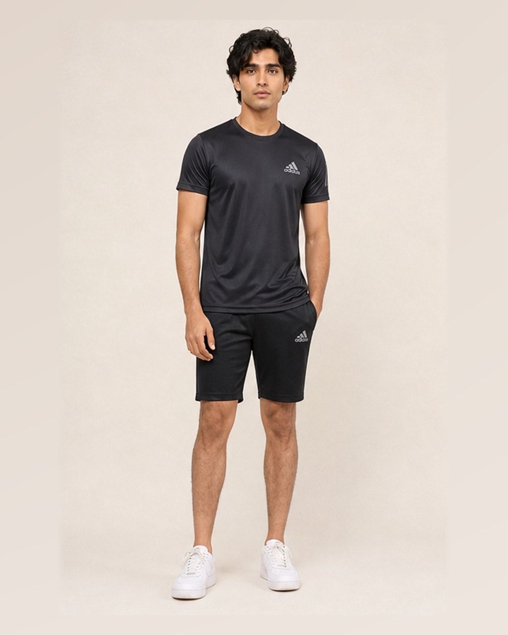 Reflective Logo Round Neck Black Tracksuit