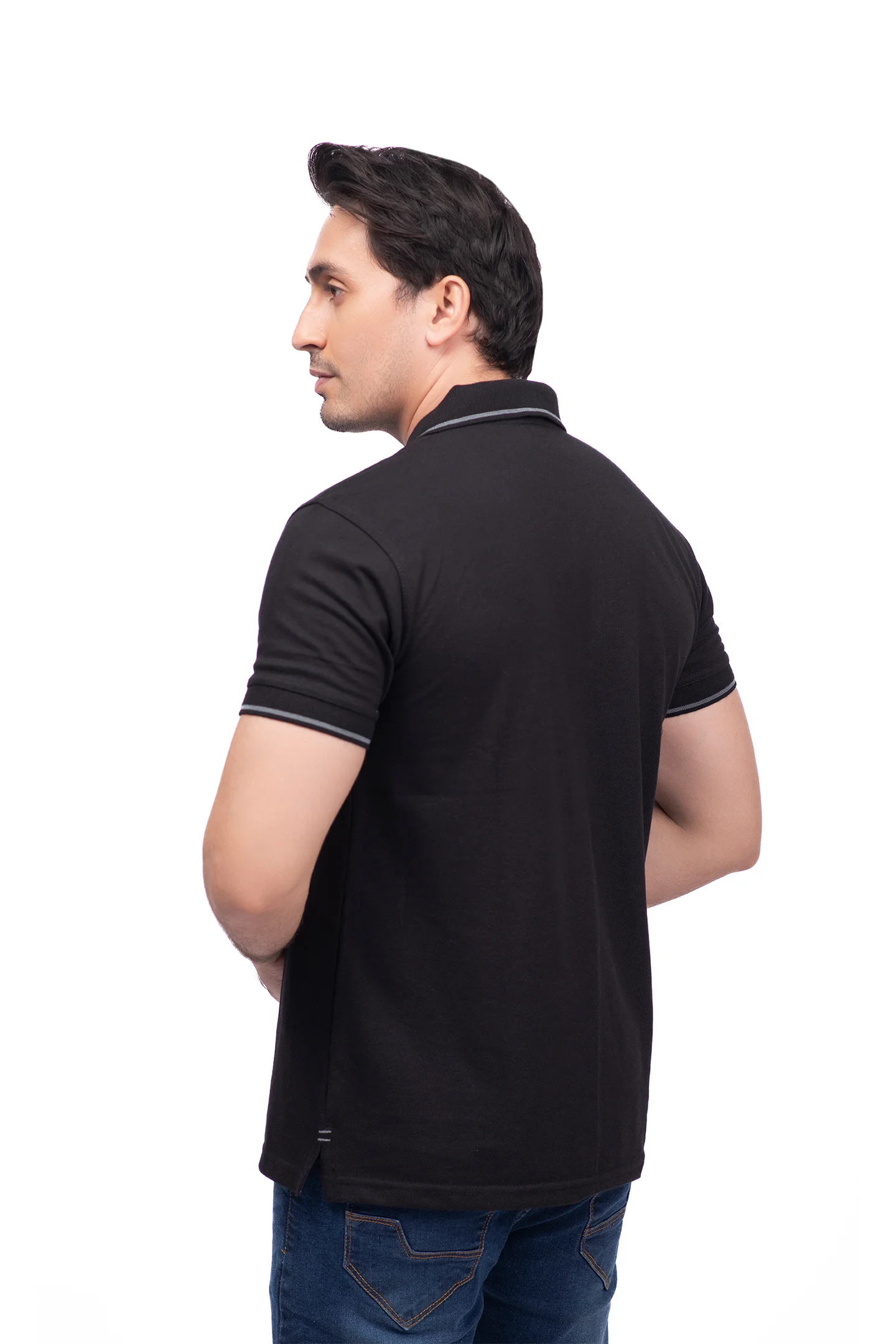 Sleek & Classic: Plain Black Polo T-Shirt for Men - Image 4